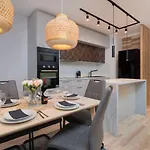 Lux Family Nadmorskie Tarasy By Renters Gdynia