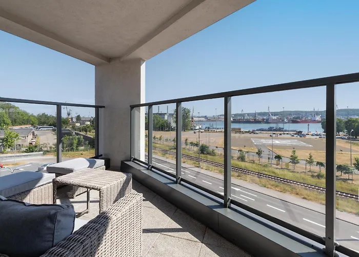 Lux Family Nadmorskie Tarasy By Renters Gdynia